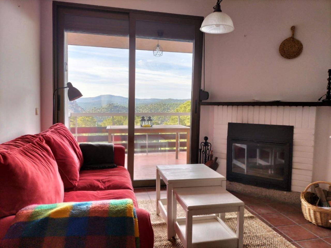 Camino Del Oso Apartment San Martín de Valdeiglesias Екстериор снимка