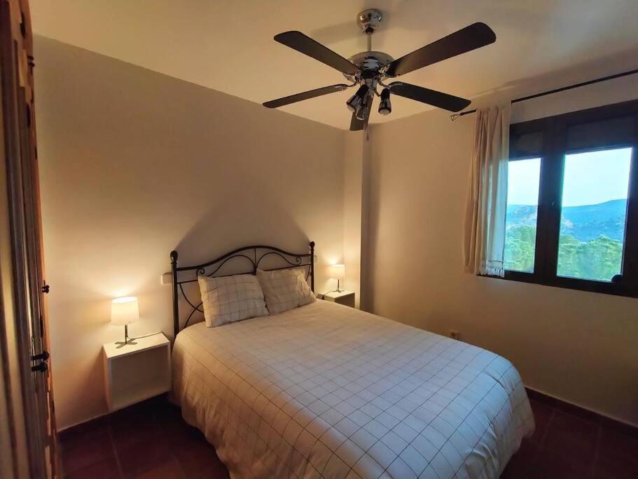 Camino Del Oso Apartment San Martín de Valdeiglesias Екстериор снимка