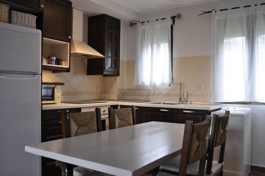 Camino Del Oso Apartment San Martín de Valdeiglesias Екстериор снимка